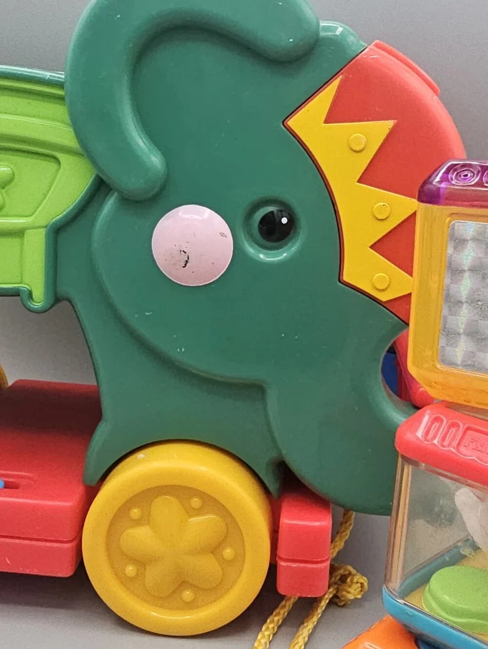 Vintage Fisher-Price Peek A Boo Pull Elephant Musical 12 Blocks Sensory WORKING